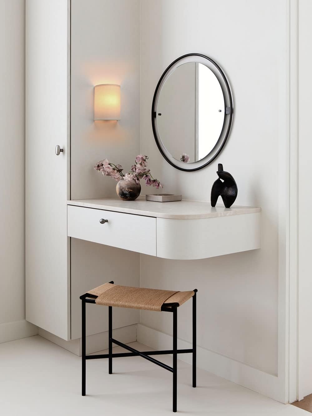 White Fabric Decor Wall Sconce Lighting